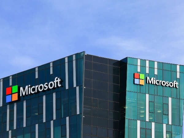 మైక్రోసాఫ్ట్‌ హ్యాకర్లను సవాల్‌