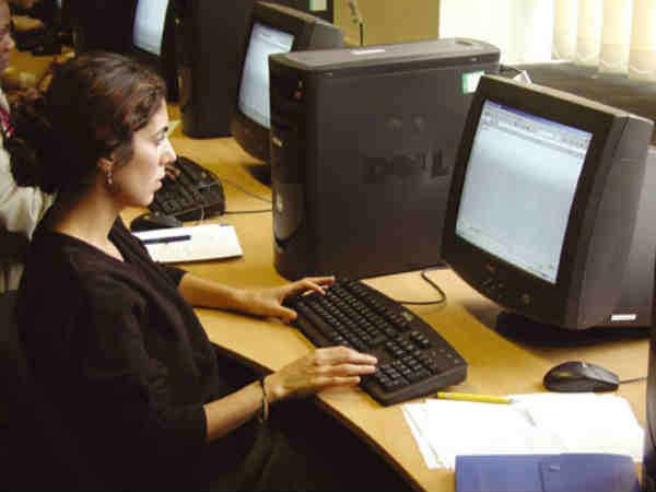 ఆఫీస్ పని మాత్రమే చేయండి