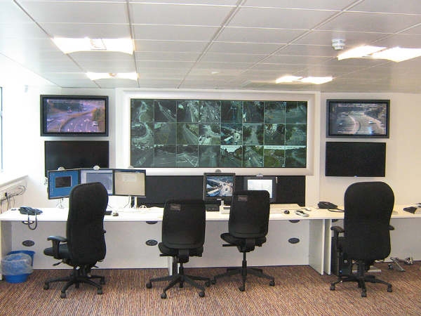 124 కెమెరాలను ఇన్‌స్టాల్ చేసారు