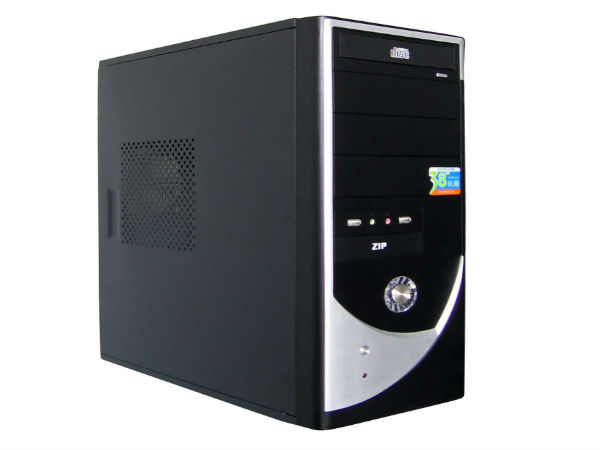  కేస్ సైడ్ ప్యానల్‌ను Unscrew చేయండి