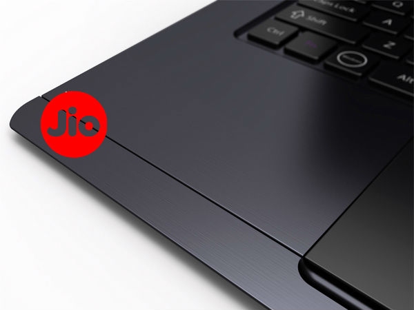 విండోస్ 10తో రన్ అవుతుంది..