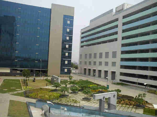 నష్టపరిహారం చెల్లించే విషయంలోనూ