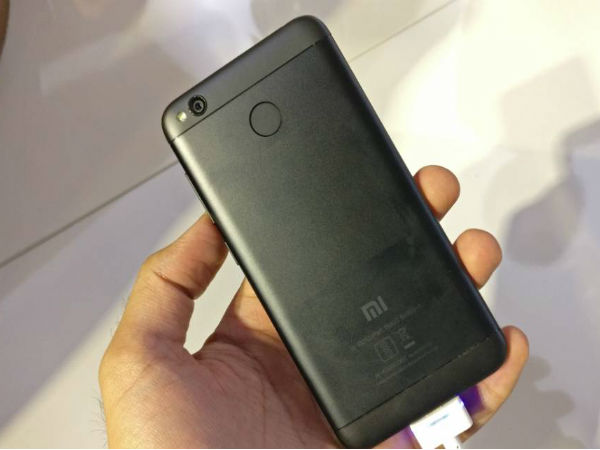 కెమెరా..