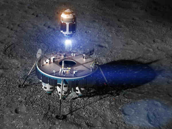 తొలి రేసులో ఉన్న మూన్ ఎక్స్‌ప్రెస్‌