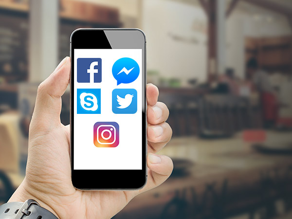 270.9 బిలియన్‌ డాలర్లు యాప్స్‌ ద్వారానే