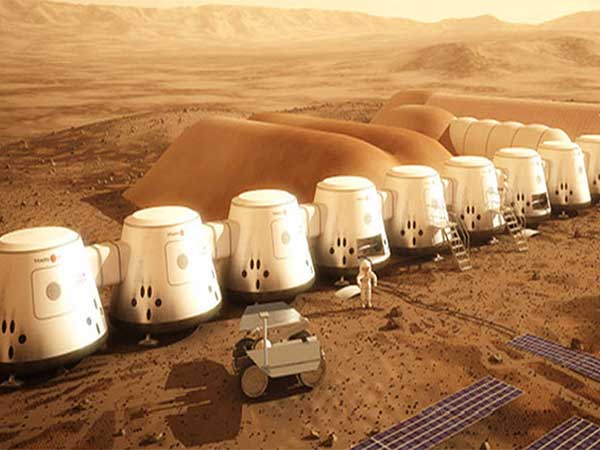 అంతరిక్ష యాత్రలు...