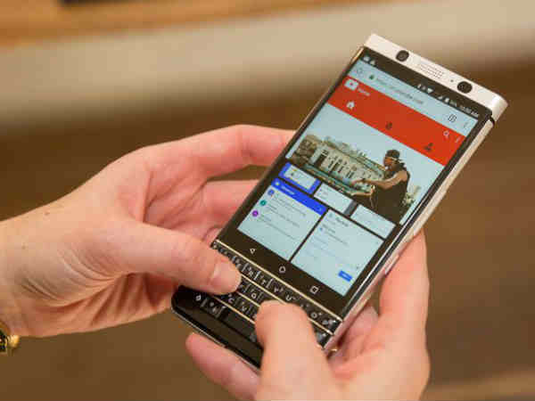 అల్యూమినియం తో ఫోన్ బాడీ