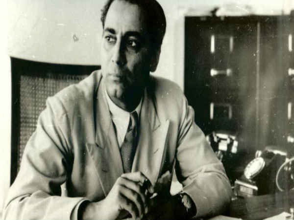 హోమి బాబా