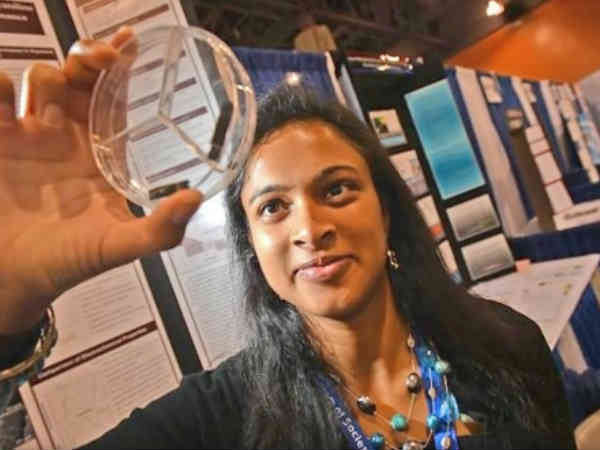  రూ. 27 లక్షలు నగదు బహుమతి