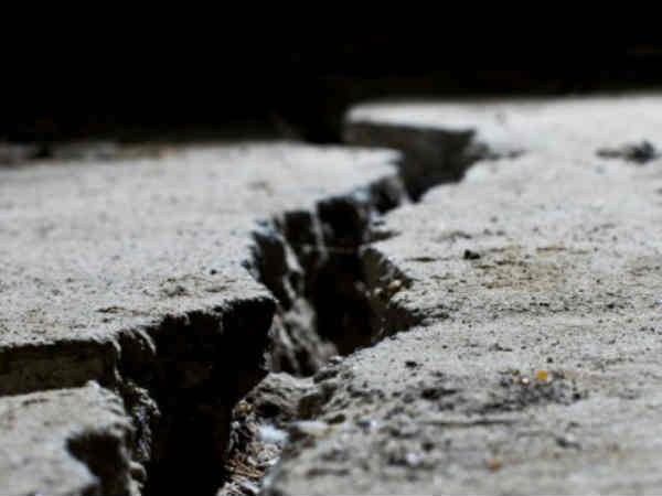 చంద్రుడిపై నీరు ఉన్నదని