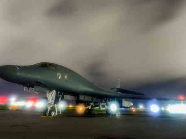 అమెరికా నేవీ కూడా