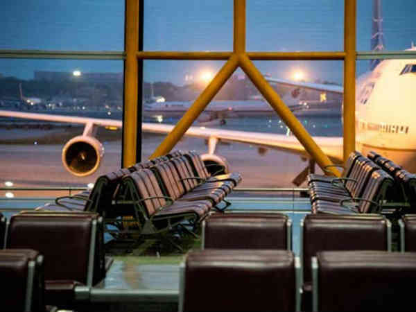 ప్రపంచంలోనే తొలి క్యాష్‌లెస్ ఎయిర్‌పోర్టు