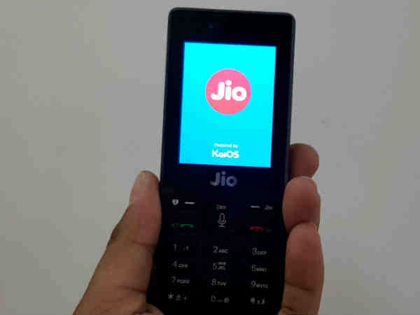 ఇతర స్మార్ట్‌ఫోన్లను టార్గెట్ చేస్తూ..