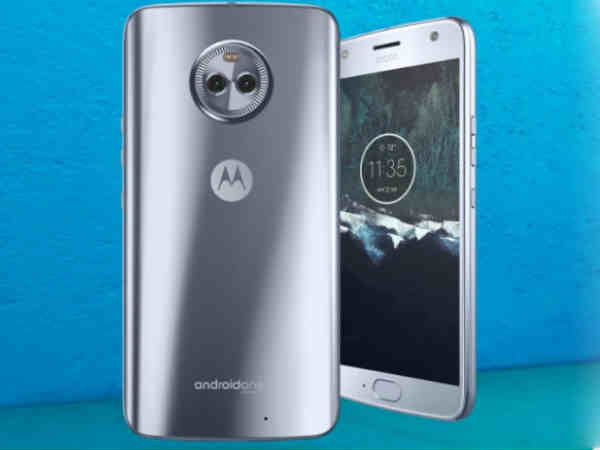 Motorola Moto X4(ధర రూ. 24,999):