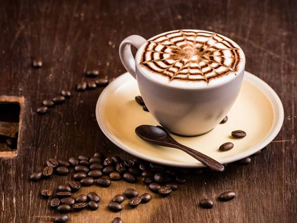 జపాన్లో సందడి చేస్తోన్న ‘robot cafe’ జపాన్లో సందడి చేస్తోన్న ‘robot cafe’