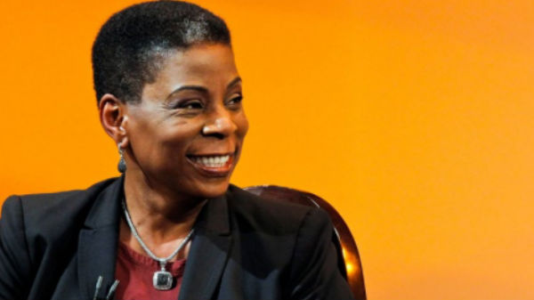 ఉర్సులా బర్న్స్ (Ursula Burns):