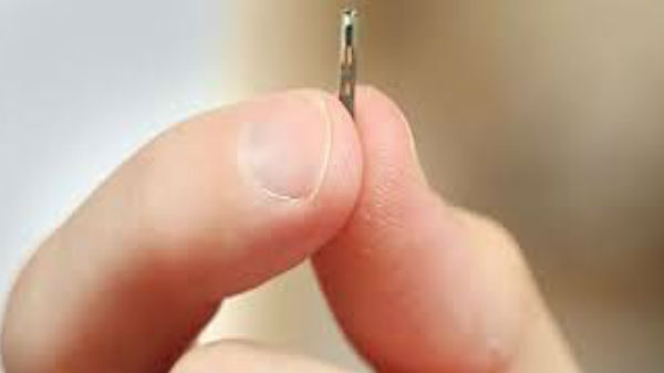 మైక్రోచిప్‌ లను అనుసంధానం చేసుకునే ప్రక్రియ.... 