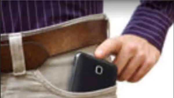 మీ స్మార్ట్ ఫోన్ పై  ఒత్తిడి పెంచకండి .... 