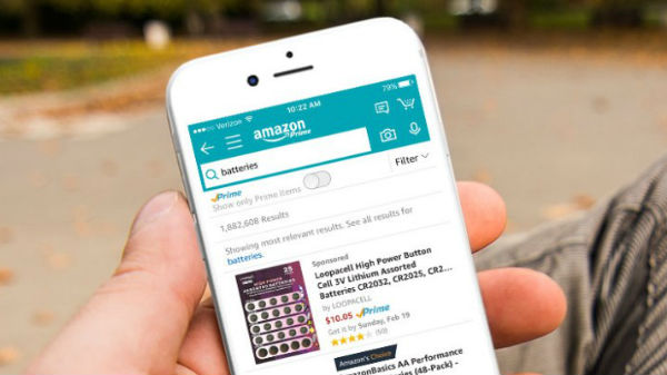 అమెజాన్ వెబ్‌సైట్ లేదా అమెజాన్ షాపింగ్ అప్లికేషన్‌లోకి....