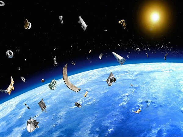 20వేలకు పైగా శాటిలైట్ వ్యర్థాలు..