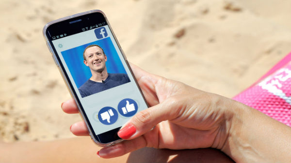 పెయిడ్ సబ్స్క్రిప్షన్స్ పై నో ప్లాన్స్ ....