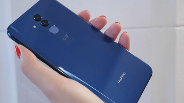 రెండు రంగుల్లో... 