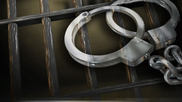 80 మంది యువతుల డేటా