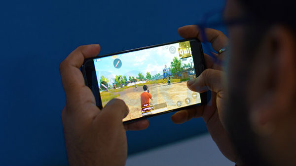 క్షణంక్షణం ఉత్కంఠభరితం...