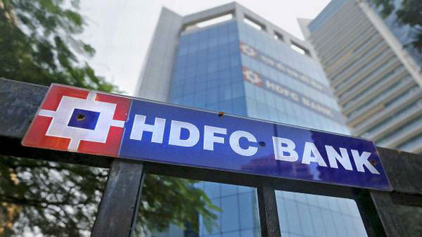 HDFC క్రెడిట్ కార్డు.... 