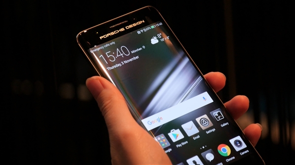 స్క్రీన్ కు  మీ కంటికి మధ్య గ్యాప్ ఉండాలి..