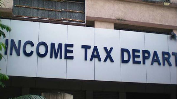 అనూజ్ శ్రీవాస్తవ ..