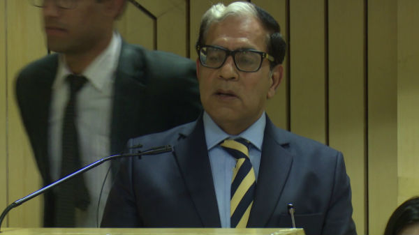 జస్టిస్ ఏకే సిక్రీ...