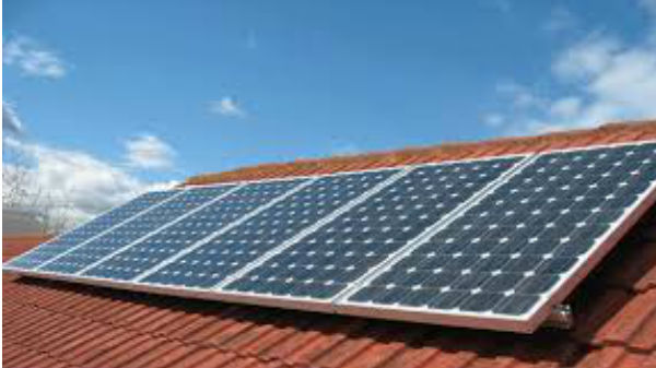 దేశవ్యాప్తంగా 1200 ATM  మెషీన్స్‌లో సోలార్ పేనల్స్.... 