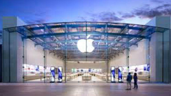 మూడవ ప్లేస్‌లో యాపిల్..