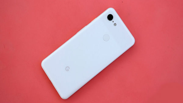  గూగుల్ ఫిక్సల్ ఫోన్ల పేర్లు వరసగా Bonito, Sargoలుగా రిజిస్టర్ అయినట్లు తెలుస్తోంది...