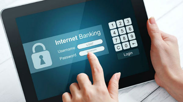 నెట్ బ్యాంకింగ్ ఎక్కువ చేసే వారు తీసుకోవాల్సిన కొన్ని జాగ్రత్తలు...