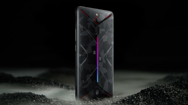 ఫీచర్లు... 