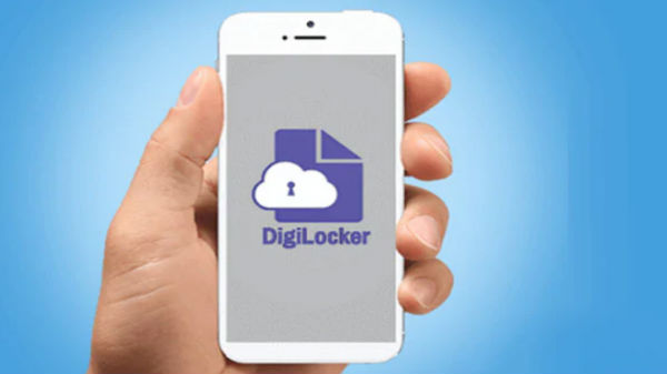 Digilocker లేక mParivahan app
