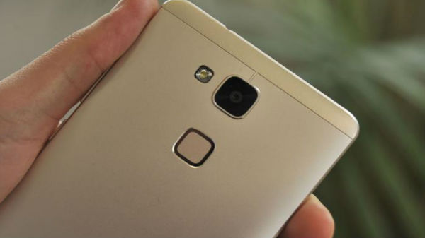 హువాయి ఫోన్ల సెన్సార్