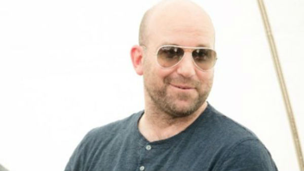 ఫేస్‌బుక్ ఏఆర్, వీఆర్ విభాగాల వైస్ ప్రెసిడెంట్...