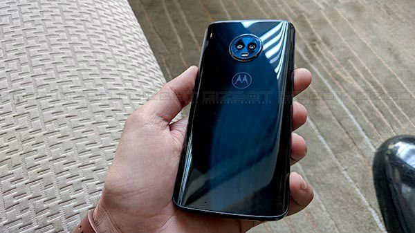  Moto G7 Play ఫీచర్లు