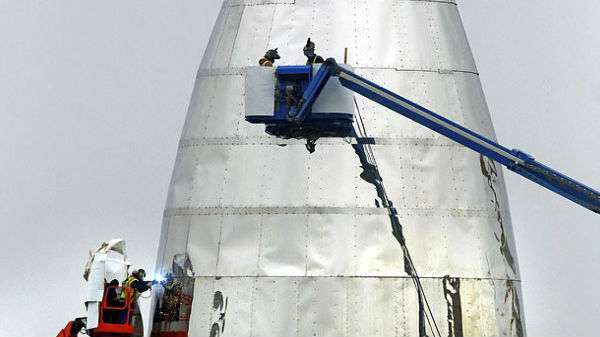  లీకయిన ఫోటోలు చూస్తే