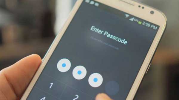 మొబైల్ ఫోన్‌లలోని సిమ్‌లను క్లోన్ చేసి