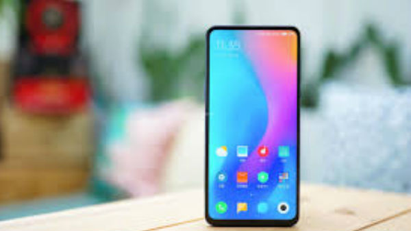 6.4 ఇంచుల  డిస్‌ప్లే