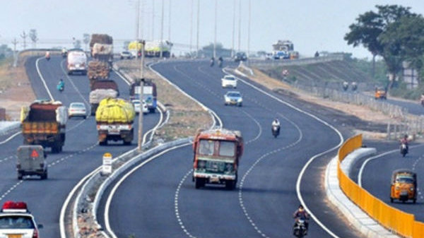 కంటైనర్ లారీ