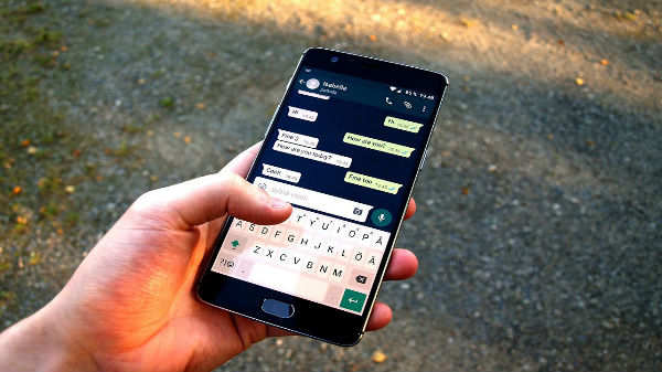 తప్పుడు ఆరోపణలు లేదా తప్పుదోవ పట్టించే ప్రకటనలు ప్రచురించడంలో పాల్గొంటే...