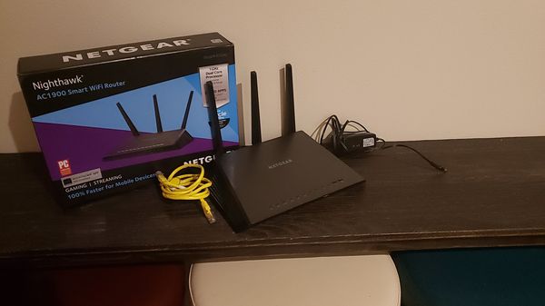 ఎత్తైన టేబుల్