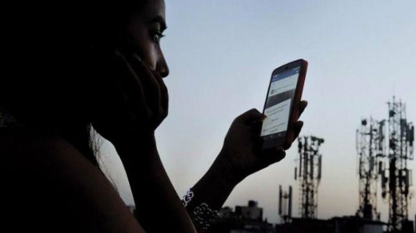 నెట్ వర్క్ లు తక్కువగా ఉన్న దేశాలలో