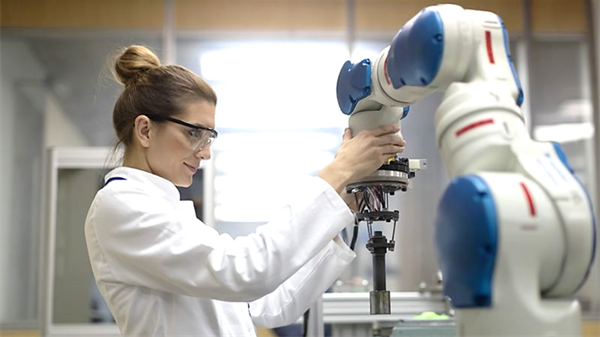 మానవ సృష్టి