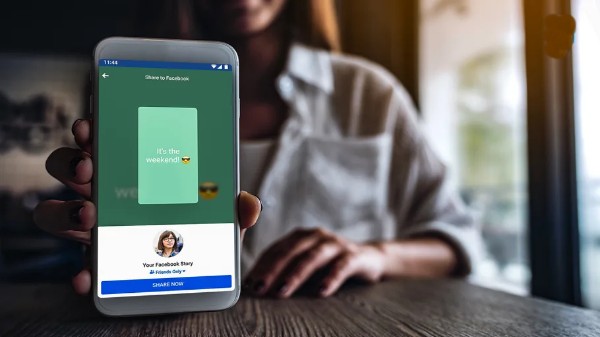 whatsapp stories facebook sharing